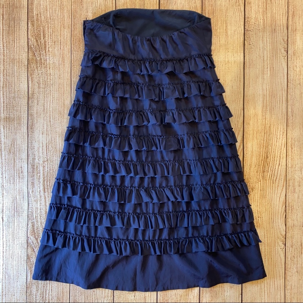 GAP Ruffed Strapless Dress - Picture 4 of 14